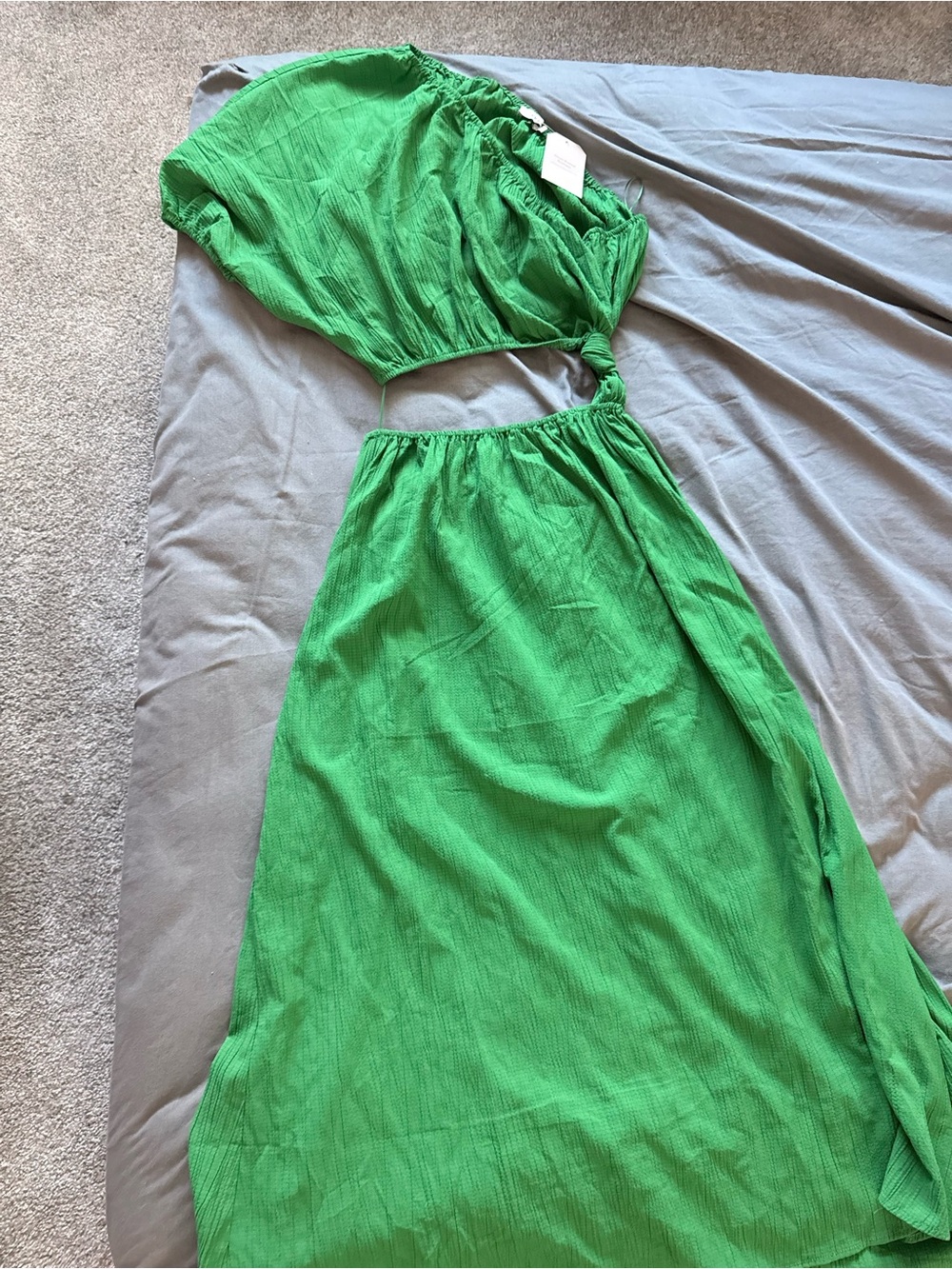 One-Shoulder Green Asymmetrical Cutout Dress